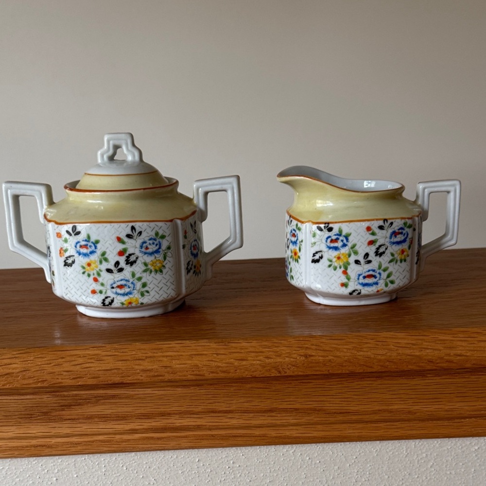 Vintage Japanese Floral Sugar Bowl and Creamer Set